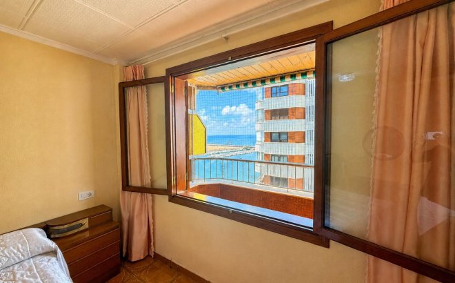 Revente - Appartement -
Torrevieja - Costa Blanca