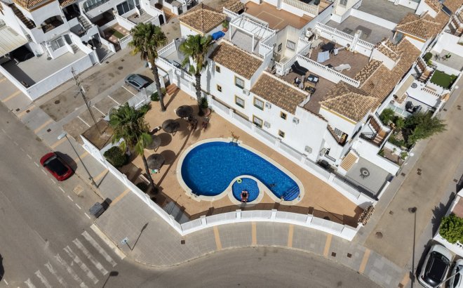 Revente - Appartement -
Vistabella Golf Entre Naranjos - Inland