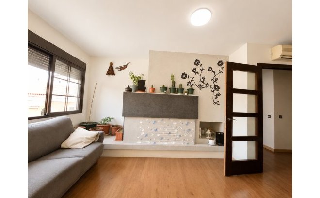 Resale - Apartment -
Rojales - Inland