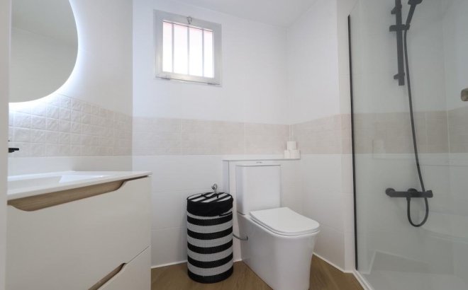 Revente - Appartement -
Orihuela Costa - Costa Blanca