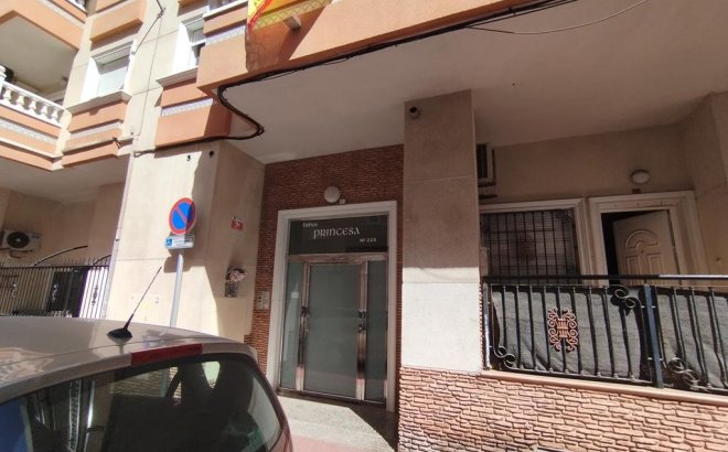 Resale - Apartment -
Torrevieja - DIEGO RAMIREZ LA LOMA