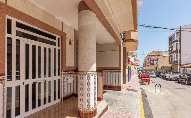Resale - Apartment -
La Mata - Costa Blanca