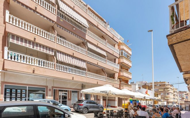 Resale - Apartment -
La Mata - Costa Blanca