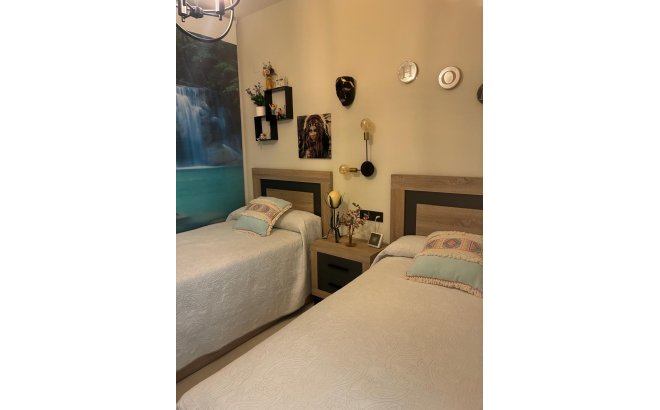 Resale - Apartment -
Torrevieja - Los Balcones