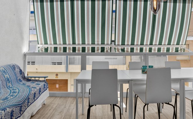 Resale - Apartment -
Torrevieja - Playa del Cura