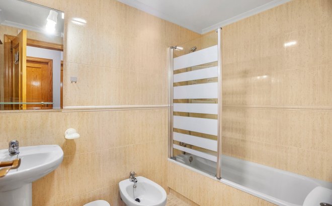 Resale - Apartment -
La Mata - Costa Blanca