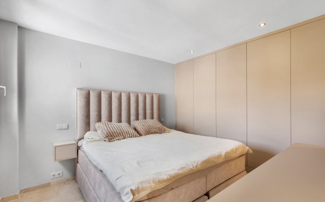 Resale - Apartment -
Torrevieja - Costa Blanca