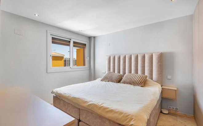 Resale - Apartment -
Torrevieja - Costa Blanca