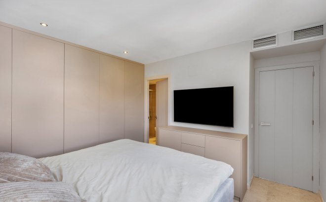 Resale - Apartment -
Torrevieja - Costa Blanca