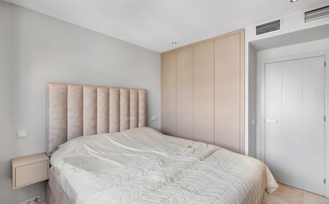 Resale - Apartment -
Torrevieja - Costa Blanca
