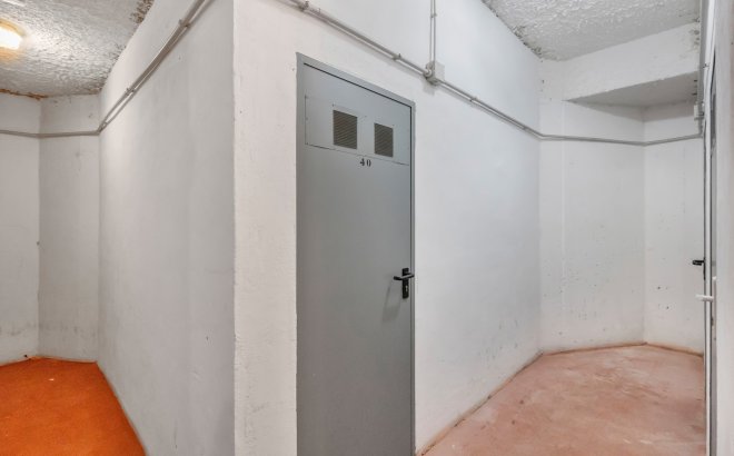 Resale - Apartment -
Torrevieja - Costa Blanca