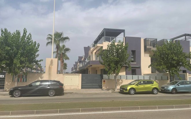 Resale - Apartment -
Pilar de la Horadada - Torre De La Horadada