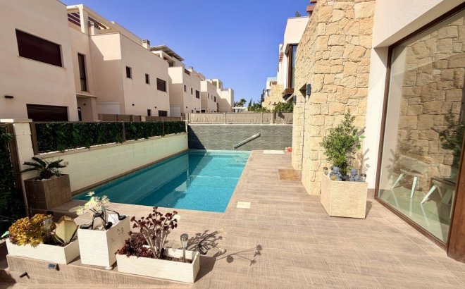 Resale - Town House -
Ciudad Quesada - Costa Blanca