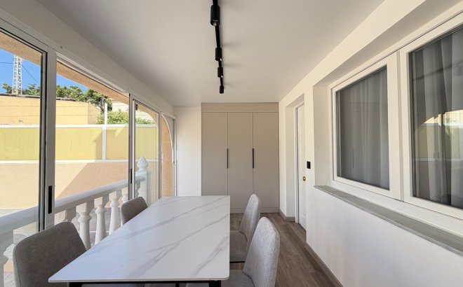 Resale - Town House -
Torrevieja - Miramar - Torre Del Moro