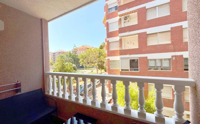 Resale - Apartment -
Torrevieja - Playa del Cura