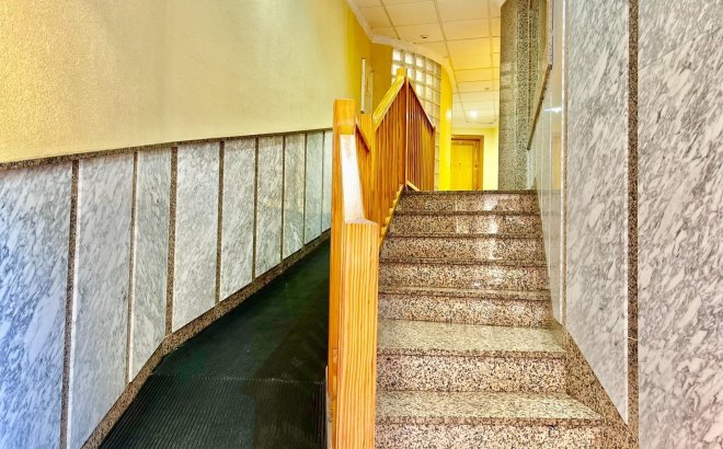 Resale - Apartment -
Torrevieja - Playa del Cura