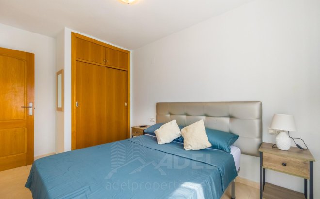 Resale - Apartment -
Torrevieja - Playa de los Locos