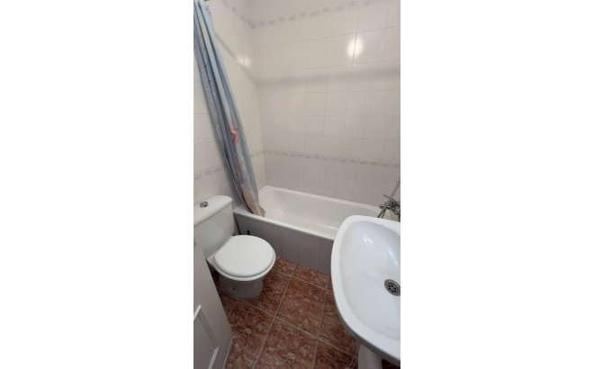 Resale - Bungalow -
Torrevieja - Los Balcones