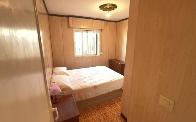 Resale - Bungalow -
Torrevieja - Los Balcones