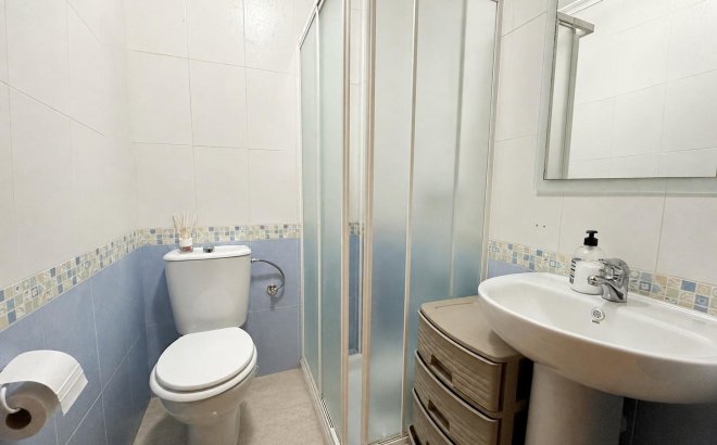 Resale - Bungalow -
Orihuela Costa - Los Altos