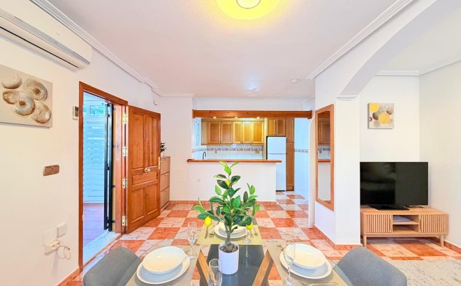 Resale - Town House -
Orihuela Costa - Las Filipinas
