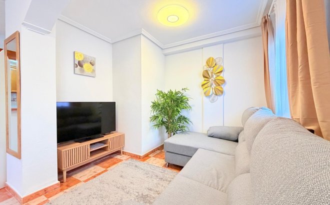 Resale - Town House -
Orihuela Costa - Las Filipinas