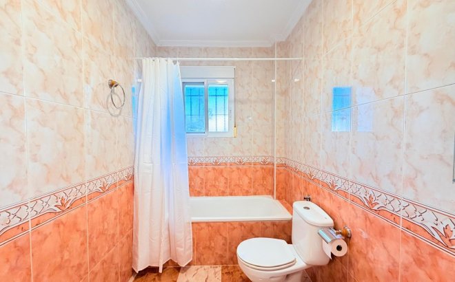 Resale - Town House -
Orihuela Costa - Las Filipinas