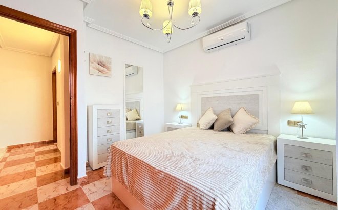 Resale - Town House -
Orihuela Costa - Las Filipinas