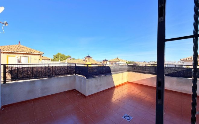 Resale - Town House -
Orihuela Costa - Las Filipinas