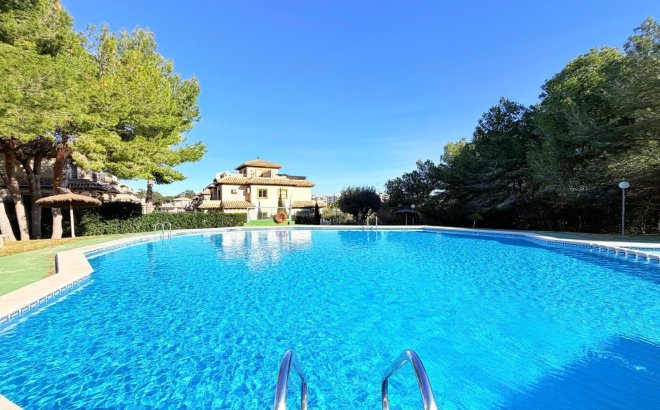 Resale - Town House -
Orihuela Costa - Las Filipinas