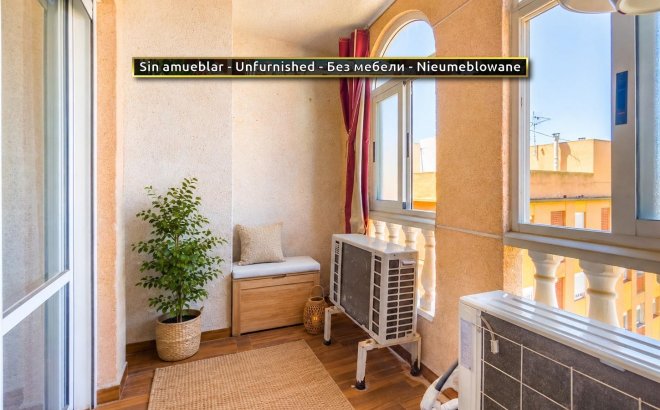 Revente - Appartement -
Torrevieja - PARQUE DE LAS NACIONES