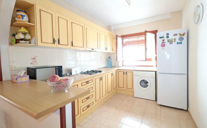 Resale - Bungalow -
Torrevieja - El Acequión - Los Náufragos