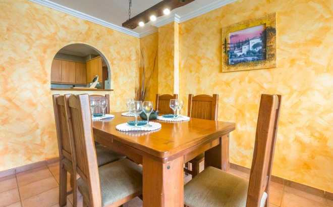 Resale - Apartment -
Torrevieja - Acequion