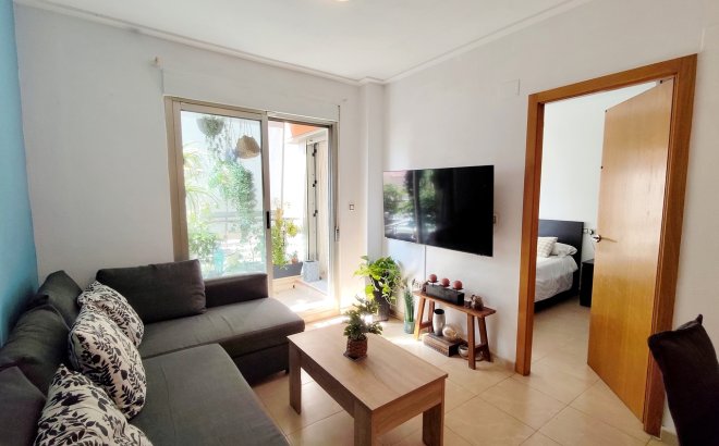 Resale - Apartment -
Torrevieja - Costa Blanca