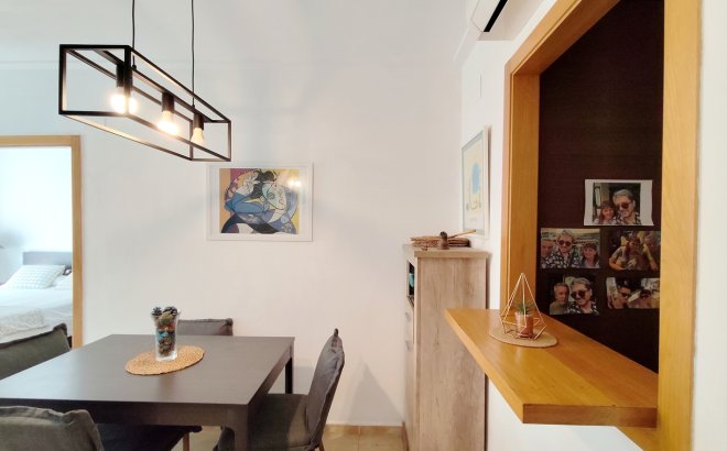 Resale - Apartment -
Torrevieja - Costa Blanca