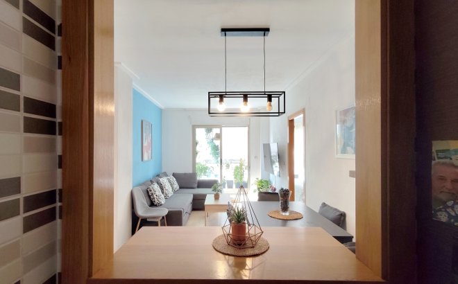 Resale - Apartment -
Torrevieja - Costa Blanca
