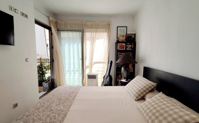 Resale - Apartment -
Torrevieja - Costa Blanca