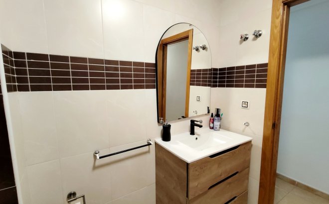 Resale - Apartment -
Torrevieja - Costa Blanca