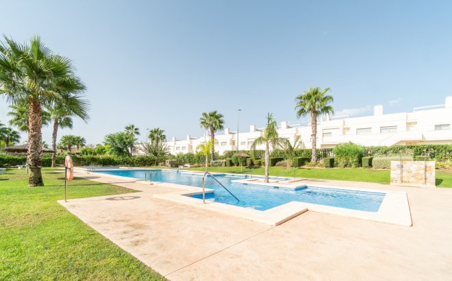 Revente - Bungalow -
Vistabella Golf Entre Naranjos - Inland