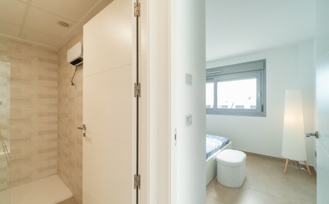 Revente - Bungalow -
Vistabella Golf Entre Naranjos - Inland
