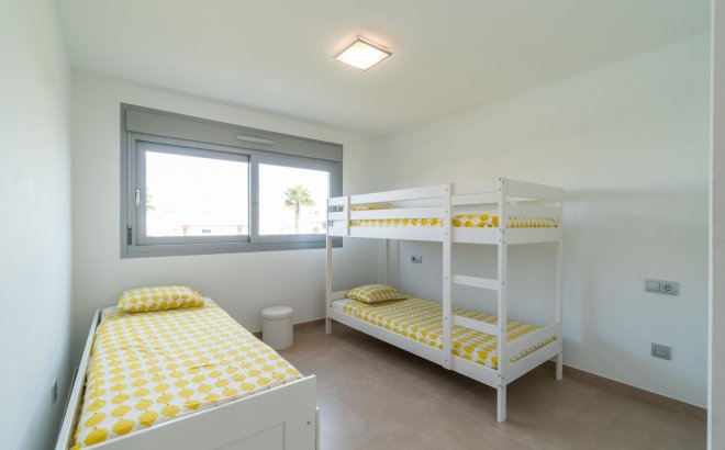 Revente - Bungalow -
Vistabella Golf Entre Naranjos - Inland