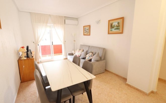 Resale - Apartment -
Torrevieja - Costa Blanca