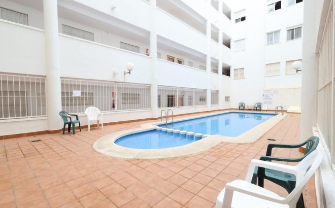 Resale - Apartment -
Torrevieja - Costa Blanca