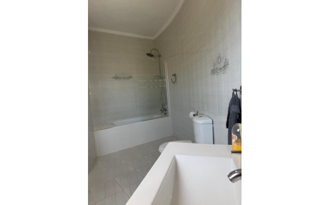 Resale - Villa -
Ciudad Quesada - Costa Blanca
