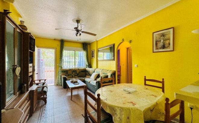 Resale - Apartment -
La Mata - Costa Blanca