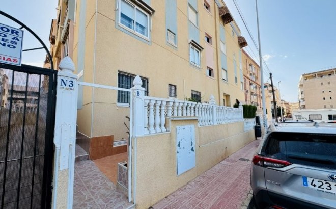 Resale - Apartment -
La Mata - Costa Blanca