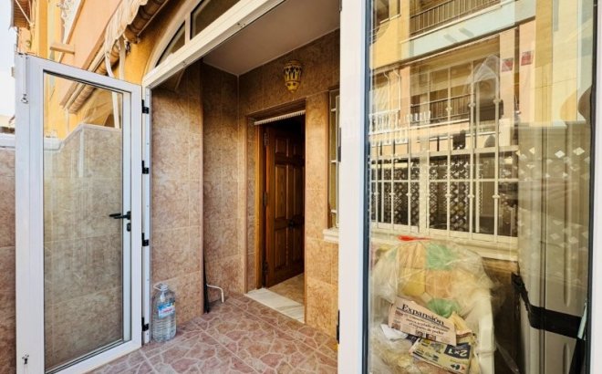 Resale - Apartment -
La Mata - Costa Blanca