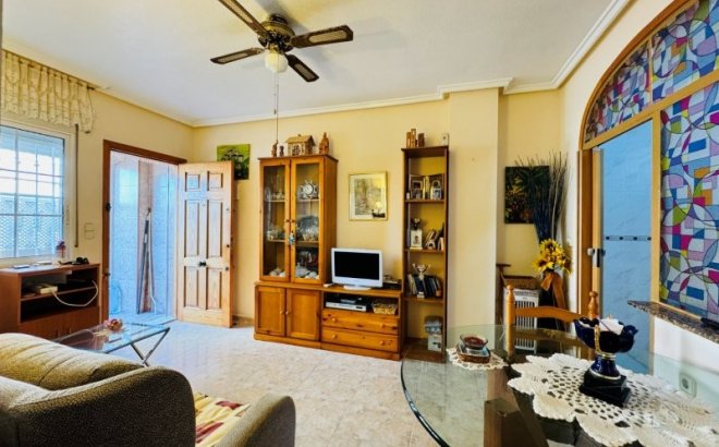 Resale - Apartment -
La Mata - Costa Blanca
