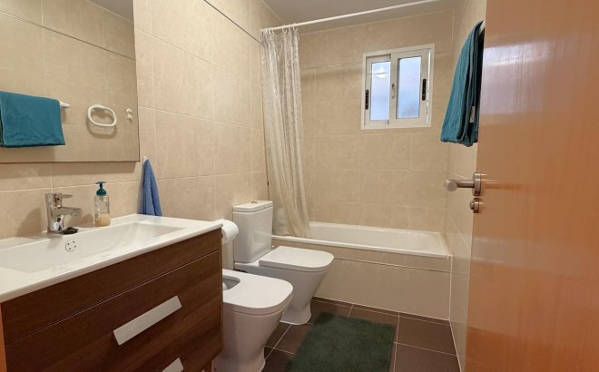 Revente - Appartement -
Torrevieja - El Molino