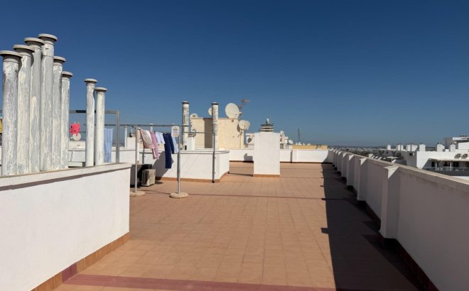 Revente - Appartement -
Torrevieja - El Molino